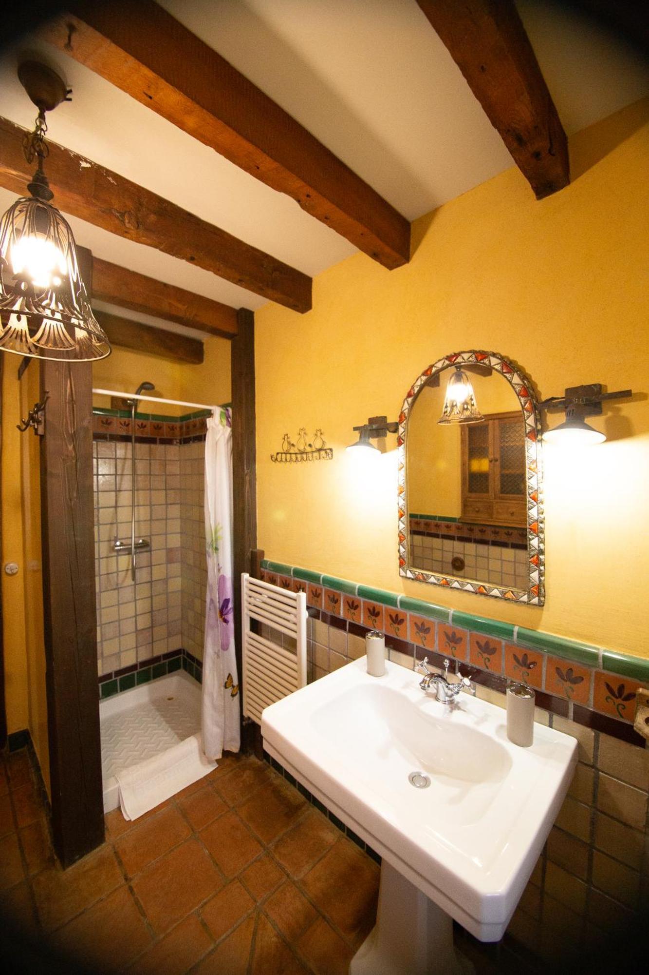 Cortijo Arbolitos, Casa Compartida *