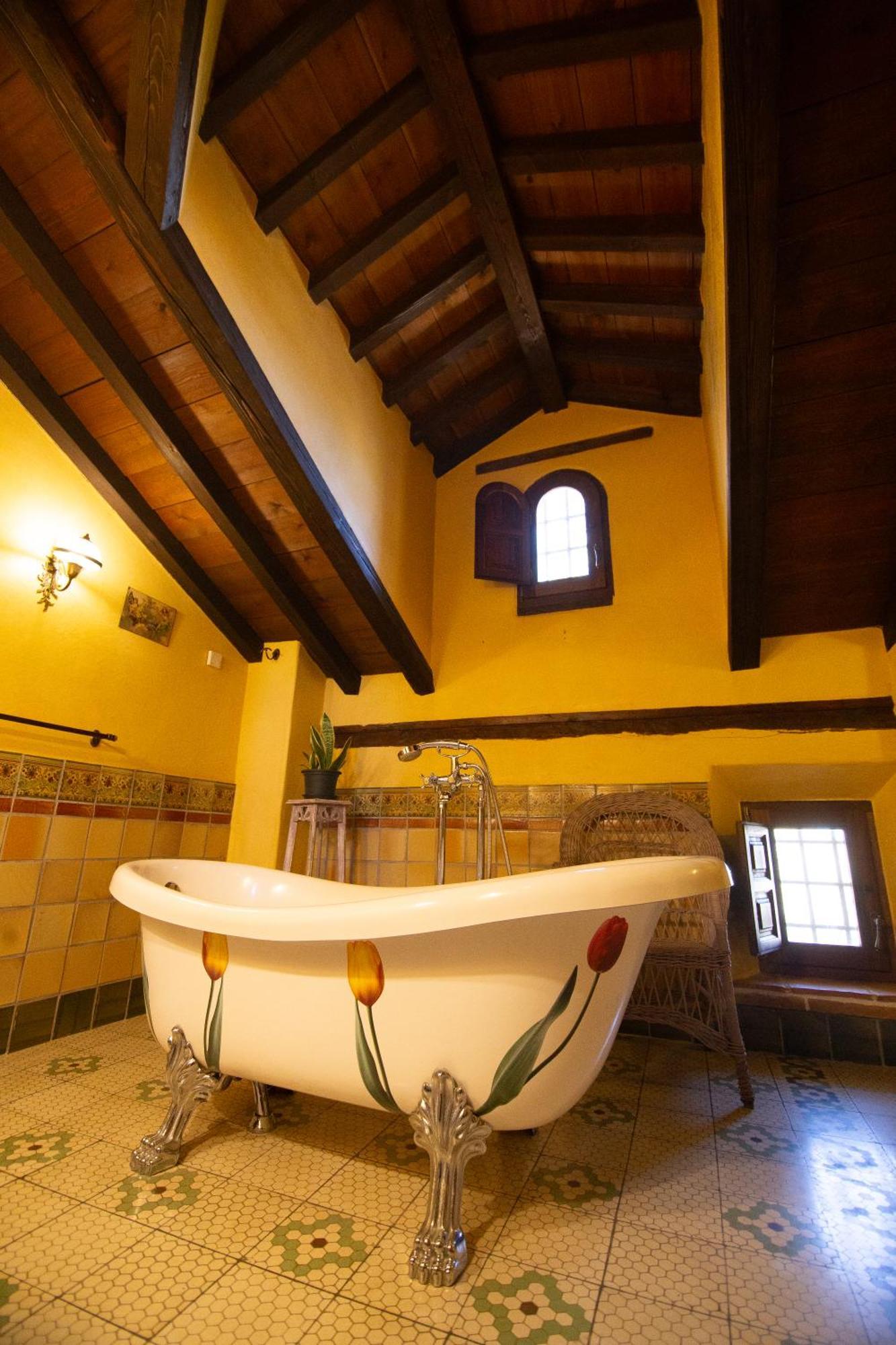 Cortijo Arbolitos, Casa Compartida