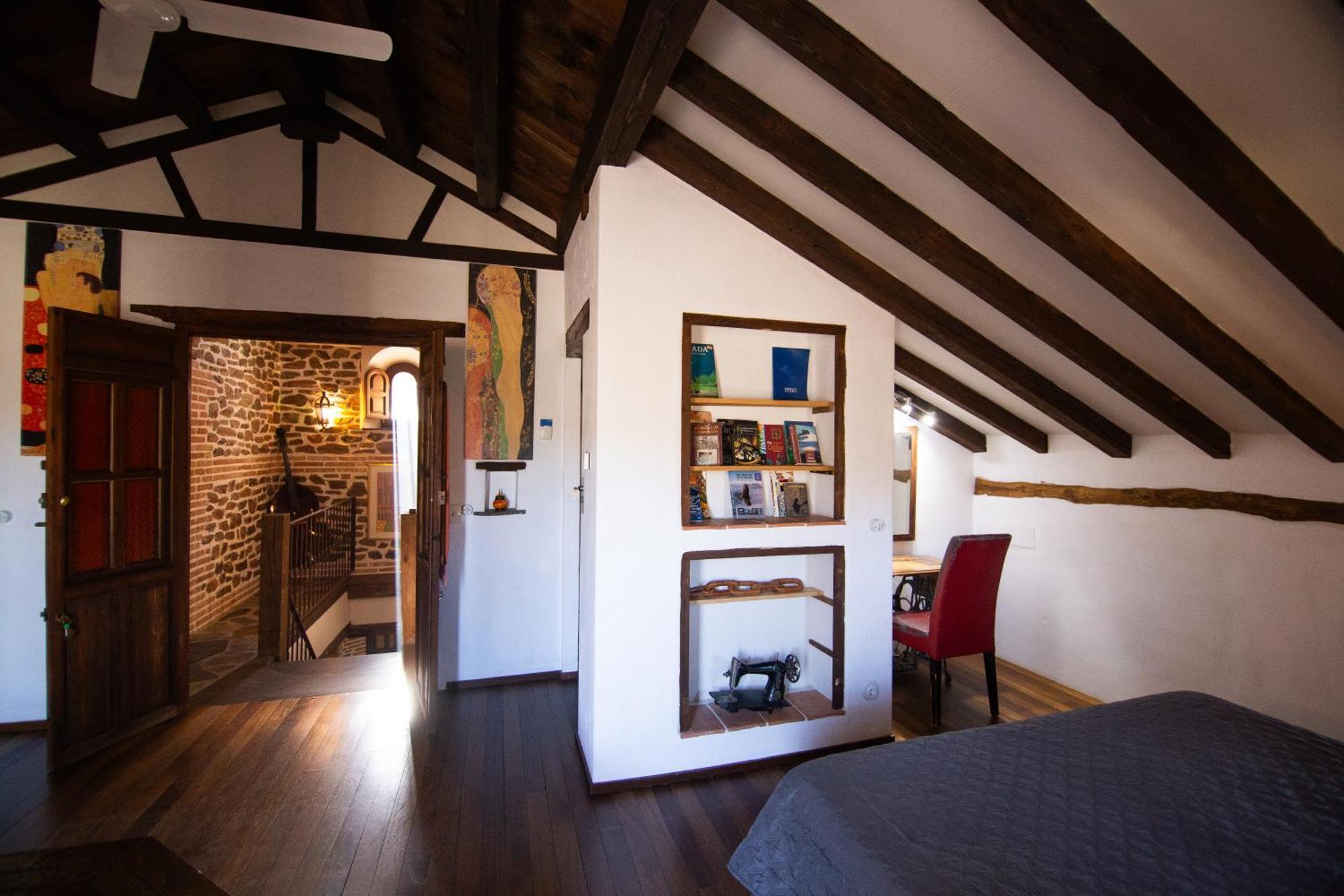 Cortijo Arbolitos, Casa Compartida Homestay